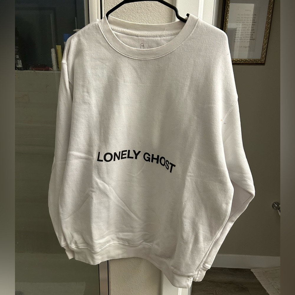 LONELY GHOST White Crewneck
